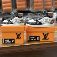 خرید کاور ایرپاد کتونی LV کد A1244 با کمترین قیمت - فروشگاه اینترنتی لئون تک