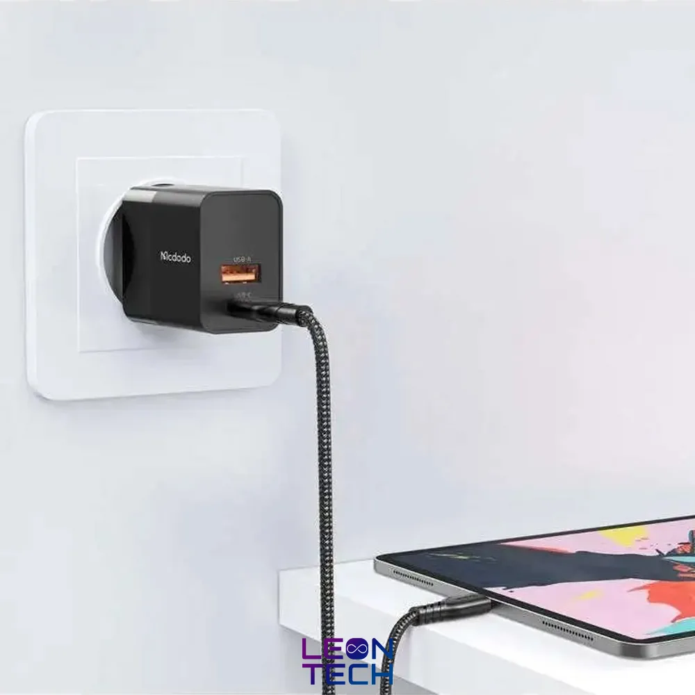 4 خرید آداپتور 20 وات مک دودو به همراه کابل لایتنینگ مدل Mcdodo CH-1952 با کمترین قیمت - فروشگاه اینترنتی لئون تک
